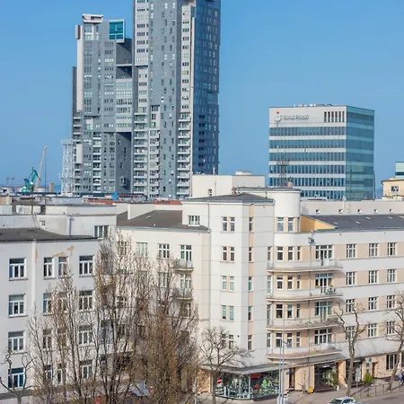 Spacious In The Center Of Next To The Sea By Renters *