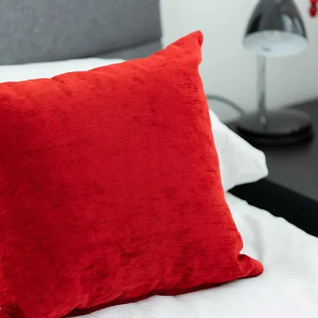 Spacious In The Center Of Next To The Sea By Renters *